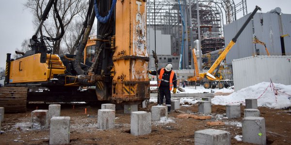Posadowienie zbiornika wody przeciwpożarowej na palach prefabrykowanych - wzmocnienie gruntu